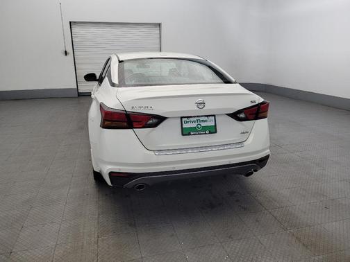2022 Nissan Altima SR Intelligent AWD