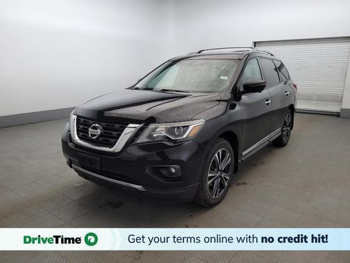 Magnetic Black Metallic 2017 Nissan Pathfinder Platinum