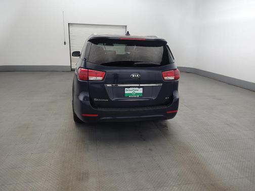 Deep Formal Blue 2015 Kia Sedona EX