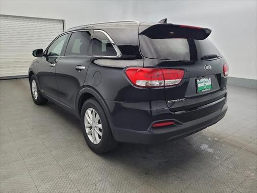 2018 Kia Sorento LX