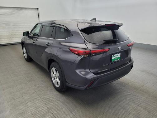 2021 Toyota Highlander LE