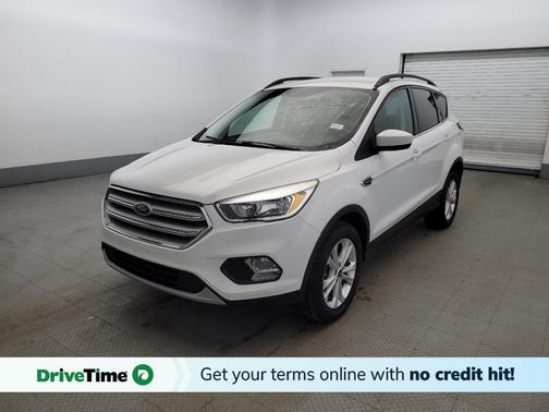White 2018 Ford Escape SE