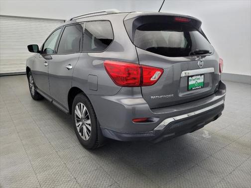 2018 Nissan Pathfinder S