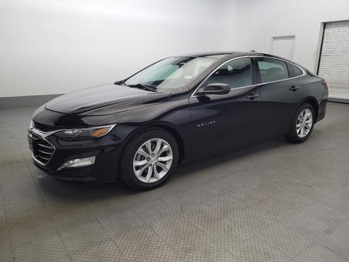 2022 Chevrolet Malibu FWD LT