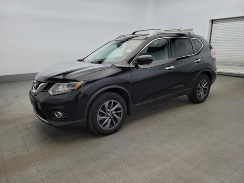 Magnetic Black 2016 Nissan Rogue SL