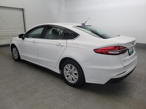 2019 Ford Fusion S