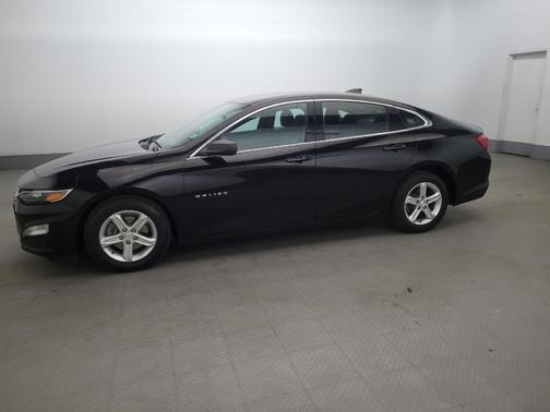 Mosaic Black Metallic 2022 Chevrolet Malibu 1LS