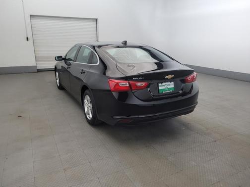 Mosaic Black Metallic 2022 Chevrolet Malibu 1LS