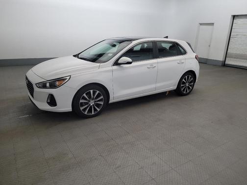 Ceramic White 2020 Hyundai Elantra GT Base