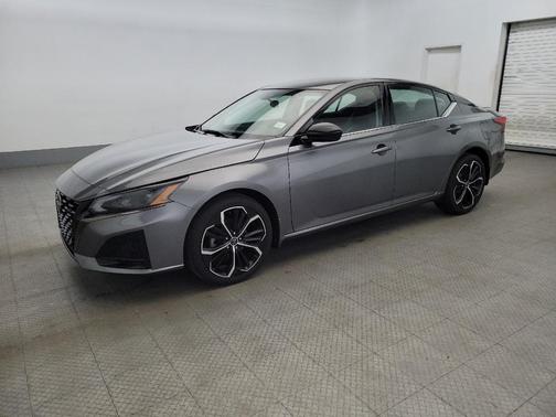 2023 Nissan Altima SR Intelligent AWD