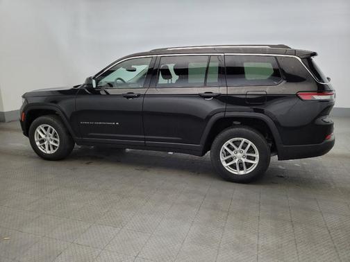 2022 Jeep Grand Cherokee L Laredo