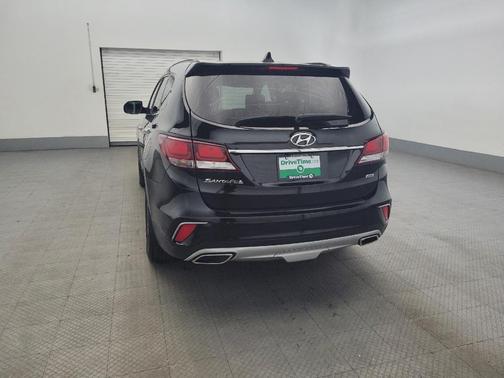 2018 Hyundai SANTA FE SE