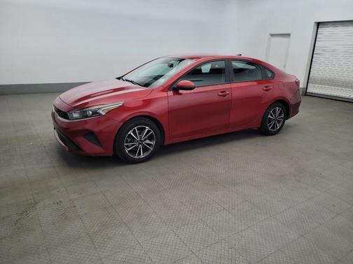 Currant Red 2023 Kia Forte LXS