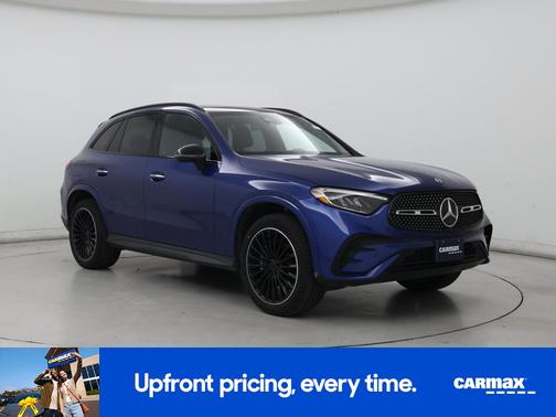 Blue 2023 Mercedes-Benz GLC 300