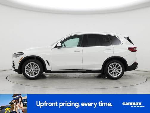 White 2023 BMW X5 xDrive40i
