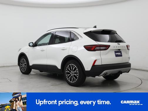 White 2023 Ford Escape PHEV