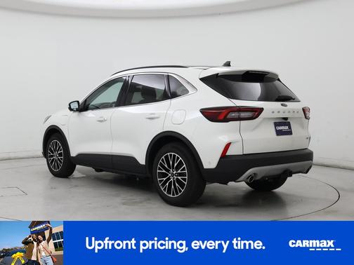 White 2023 Ford Escape PHEV