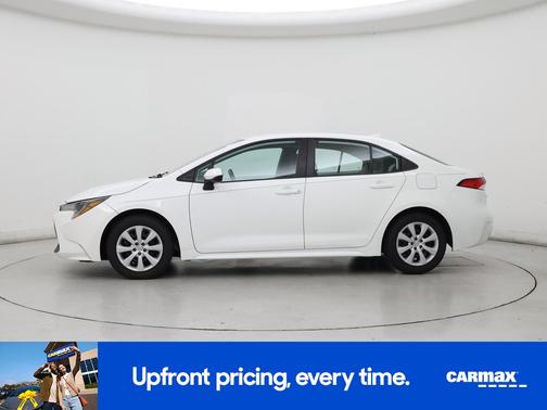 White 2021 Toyota Corolla LE