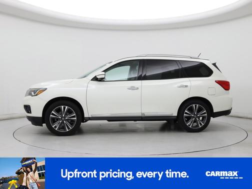 2017 Nissan Pathfinder Platinum