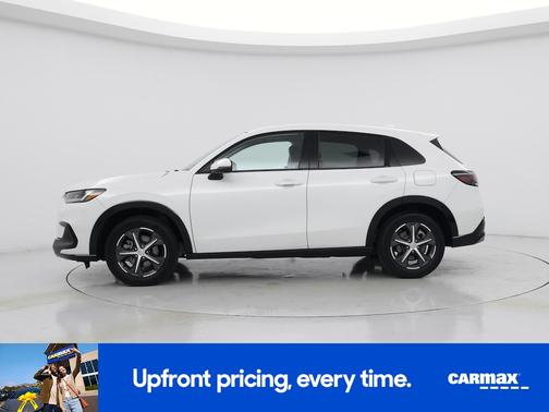 White 2024 Honda HR-V EX-L
