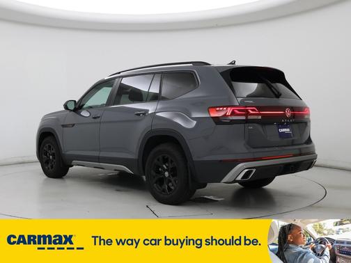 2024 Volkswagen Atlas Peak Edition SE w/Tech