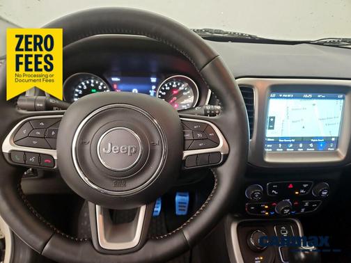 White 2018 Jeep Compass Latitude