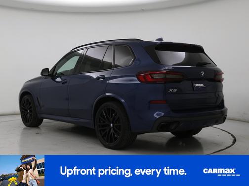 Blue 2021 BMW X5 sDrive40i