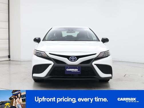 2023 Toyota Camry Hybrid SE Night Shade