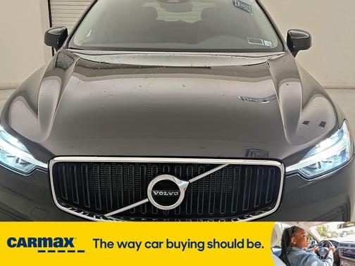 2021 Volvo XC60 T6 Momentum