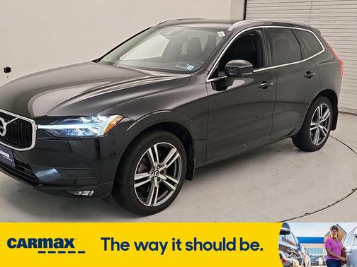 2021 Volvo XC60 T6 Momentum