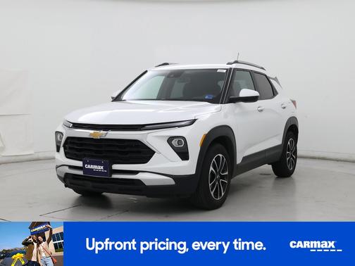 White 2025 Chevrolet Trailblazer LT