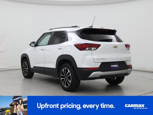 White 2025 Chevrolet Trailblazer LT