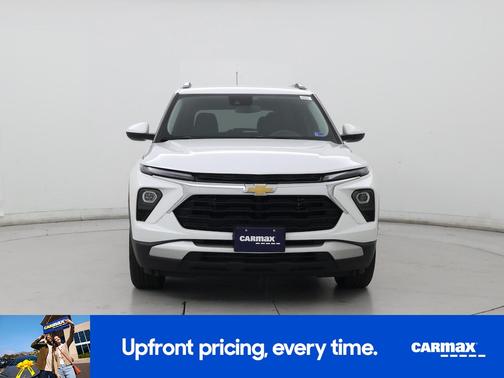 White 2025 Chevrolet Trailblazer LT