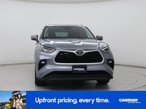 Blue 2021 Toyota Highlander XLE