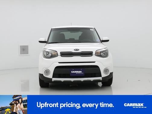 White 2018 Kia Soul +