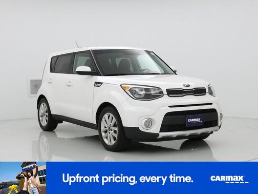 White 2018 Kia Soul +