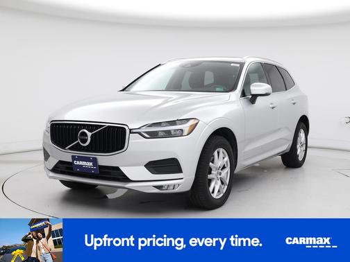 2021 Volvo XC60 T5 Momentum