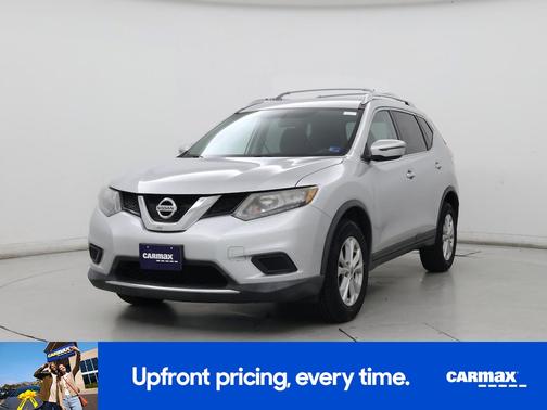 Silver 2016 Nissan Rogue SV