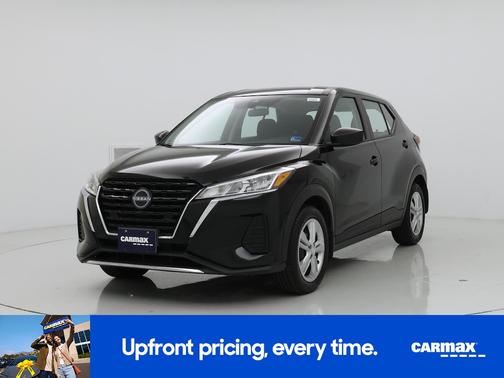Black 2022 Nissan Kicks S