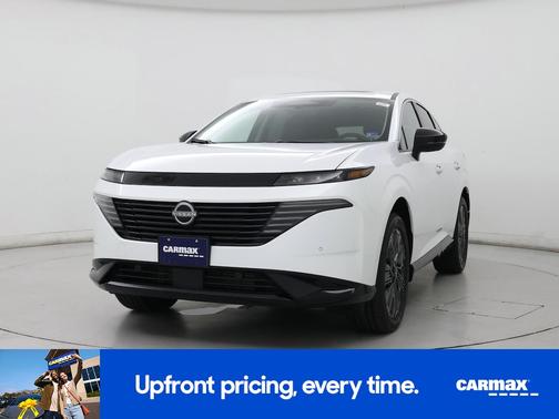 White 2025 Nissan Murano Platinum