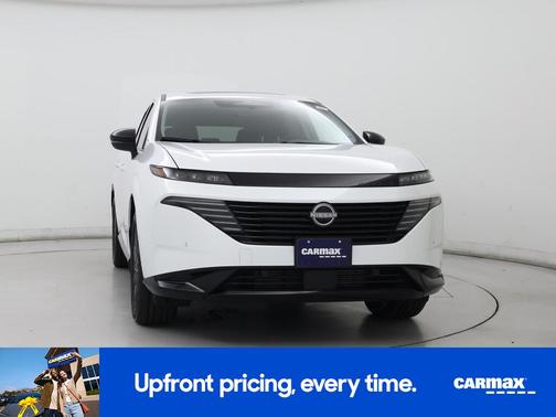 White 2025 Nissan Murano Platinum