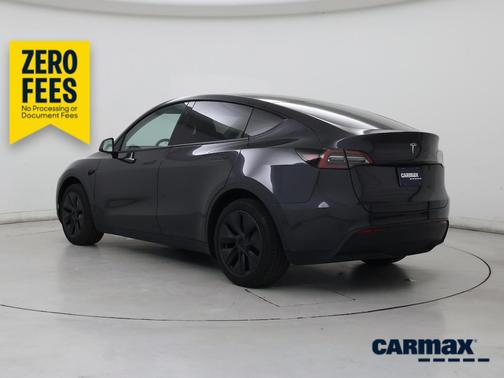 Gray 2025 Tesla Model Y Long Range