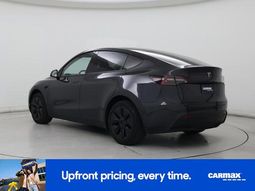 Gray 2025 Tesla Model Y Long Range