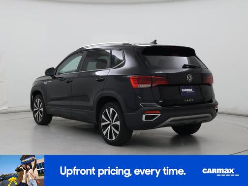 Black 2022 Volkswagen Taos SE