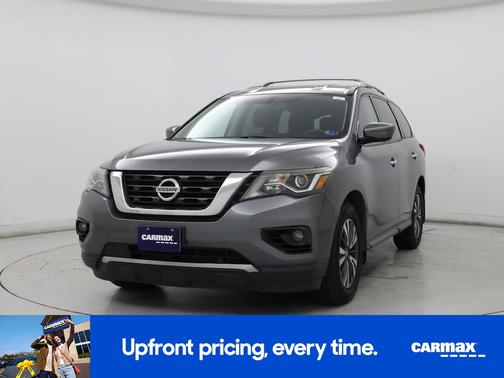 2017 Nissan Pathfinder SV