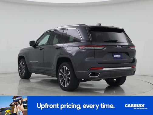 Gray 2023 Jeep Grand Cherokee Overland
