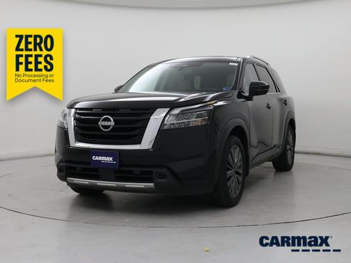 Black 2024 Nissan Pathfinder SL