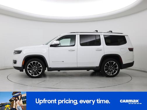 White 2022 Jeep Wagoneer Series III