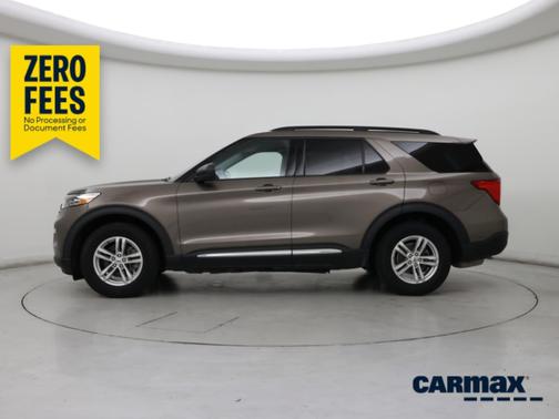 Gray 2021 Ford Explorer XLT