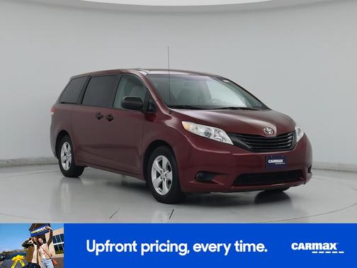 Red 2014 Toyota Sienna L